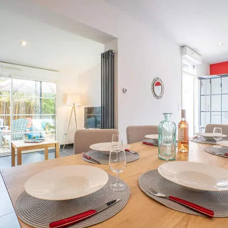 Albertine By Interhome Tatil Evi